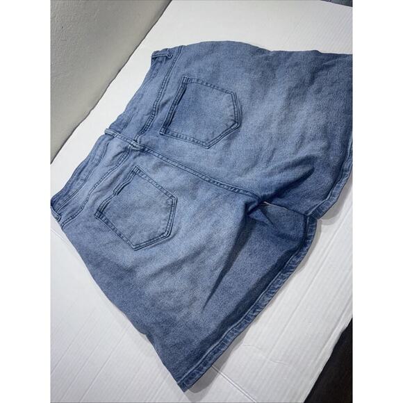 Keroppi By Sanrio Keroppi and Friends Denim Shorts Women's Size 16 - Picture 14 of 14